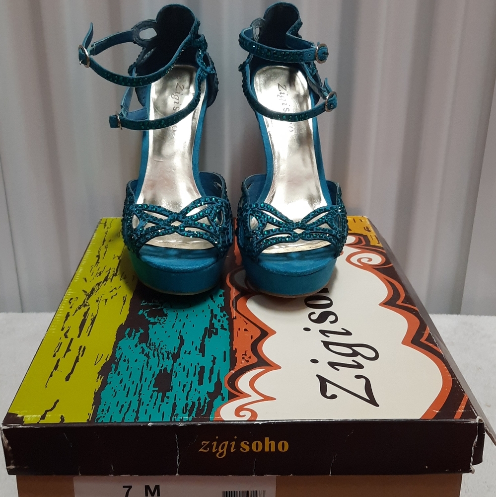 Teal Zigi Soho Strappy Sandals - UNWORN